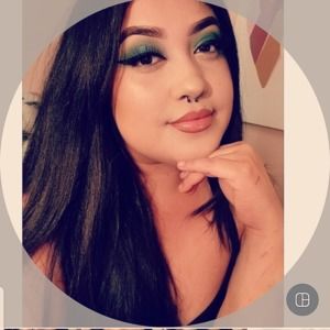 Meet your Posher, Phanie